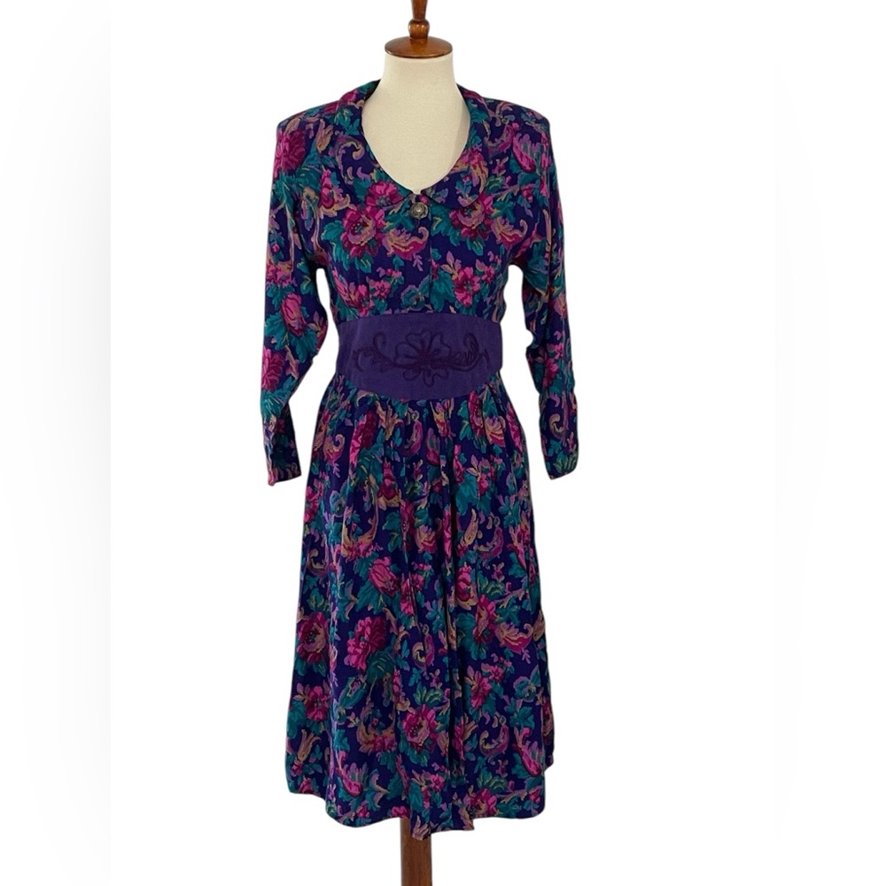 Leslie Fay Dresses‎ Petite Vintage 90s Purple and multi Dress